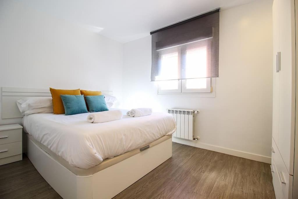 Apartamento En Santander Con Aparcamiento Eksteriør billede